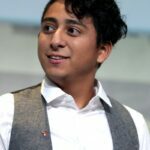 Tony Revolori, da escola de Peter Paker